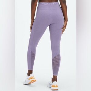 Fabletics Sync Seamless HighWaisted 7/8 Legging xs/s  violetta purple MAKE OFFER